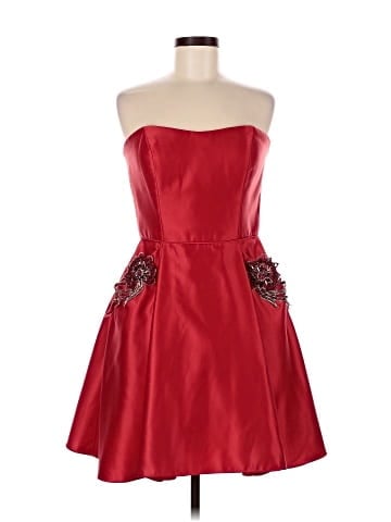 Blondie Nites Cocktail Dress (view 1)