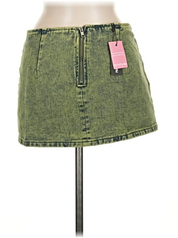 PrettyLittleThing Denim Skirt (view 2)