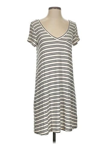 American Eagle Outfitters Casual Dress (view 1)