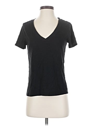 Forever 21 Short Sleeve T-Shirt (view 1)
