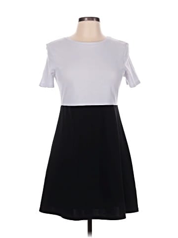 Trafaluc by Zara Casual Dress (view 1)