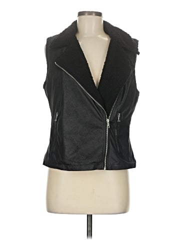 Buttons Vest (view 1)