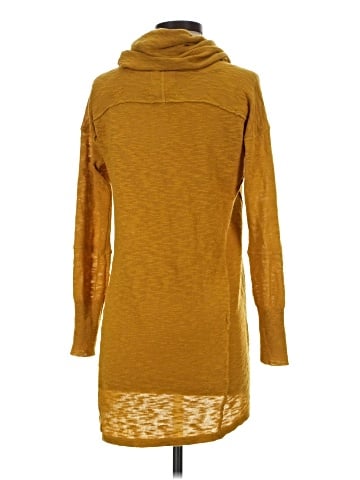 Between Me & You Turtleneck Sweater (view 2)