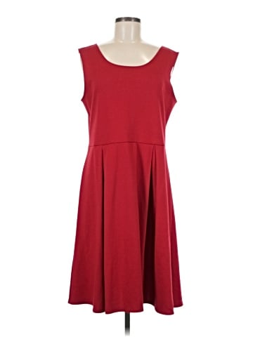 Star Vixen Casual Dress (view 1)