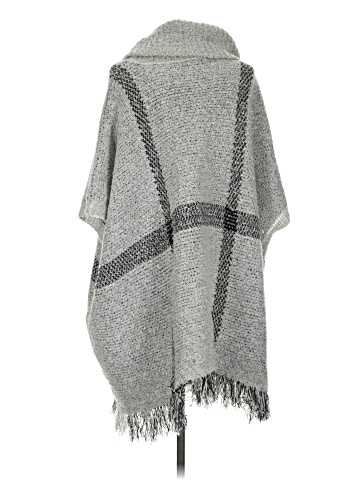PPLA Clothing Poncho (view 2)