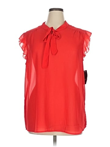 Rouge Sleeveless Blouse (view 1)