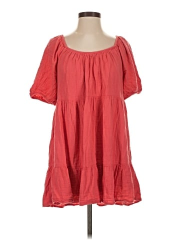 Old Navy Casual Dress (view 1)