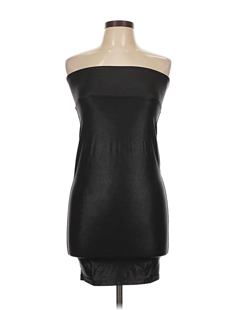 Pre-owned Spanx Faux Leather Skirt In Black