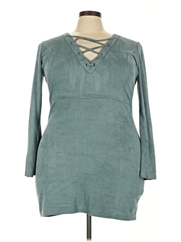 Charlotte Russe Casual Dress (view 1)