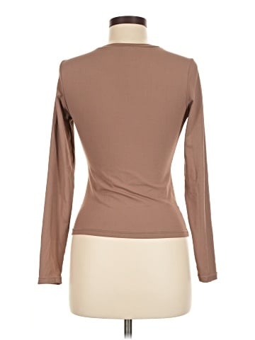 Trendy Queen Long Sleeve T-Shirt (view 2)