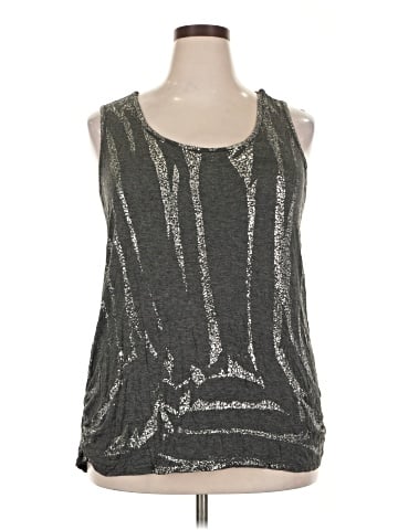 Free Kisses Sleeveless Blouse (view 1)