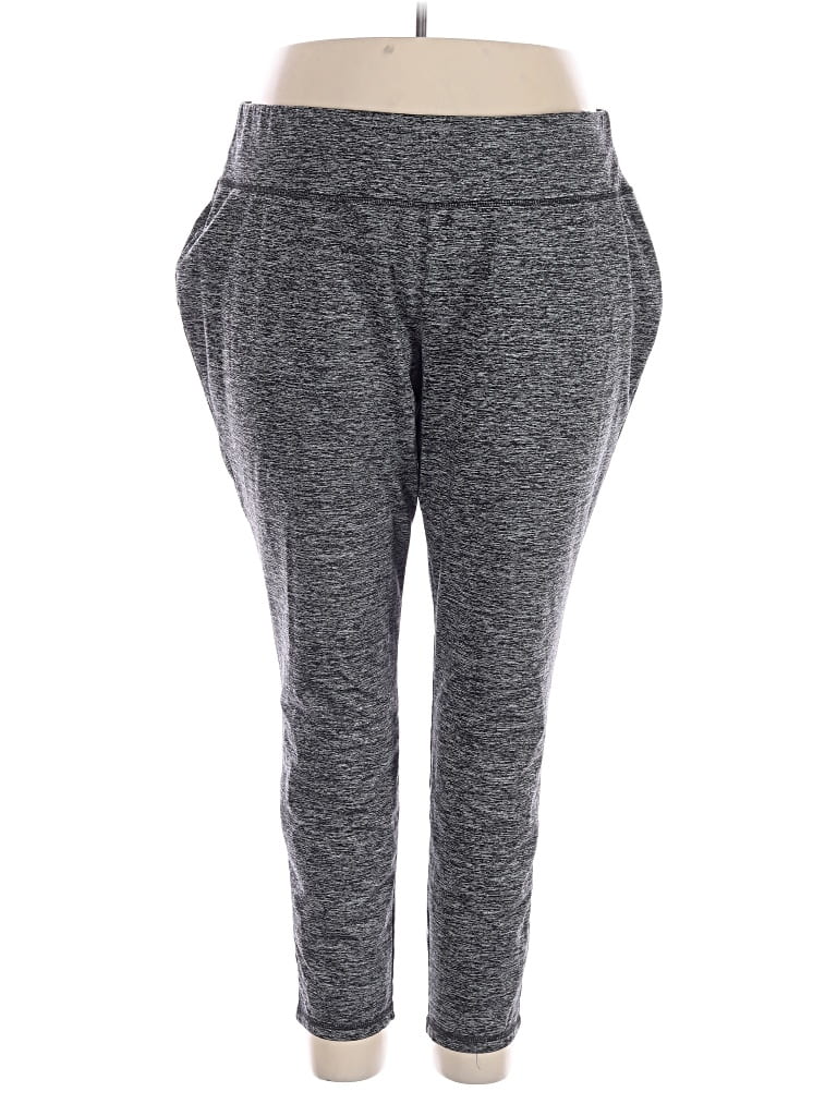 Pre-owned Livi Active Pants In Gray