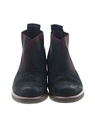 Munro American Ankle Boots (view 2)