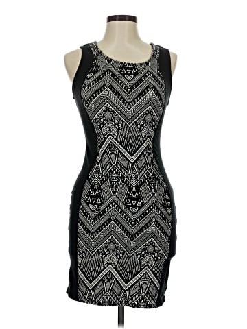 Xhilaration Cocktail Dress (view 1)