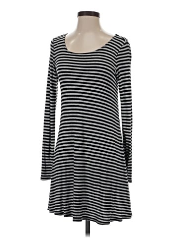 Others Follow Casual Dress (view 1)