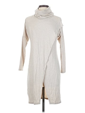 Fashionomics Turtleneck Sweater (view 1)
