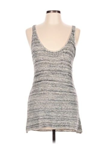 Vince. Sweater Vest (view 1)