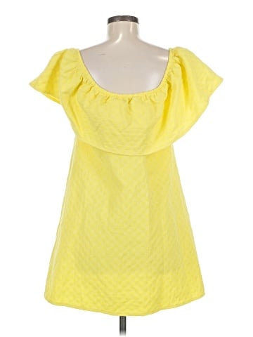Cupcakes & Cashmere Casual Dress (view 2)