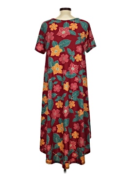 green emerald velvet dress Helene Tiered Midi Dress main image 0