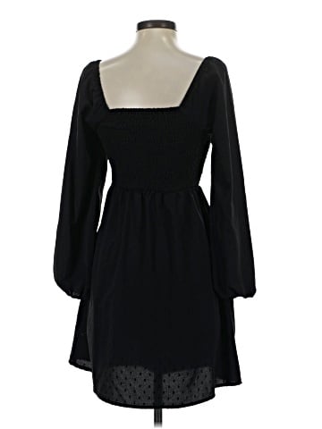 Old Navy Casual Dress (view 2)