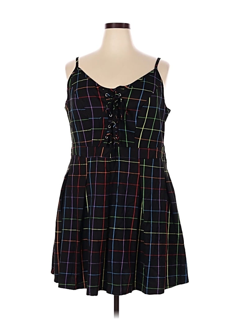 Pre-owned Hot Topic Casual Dress In Black