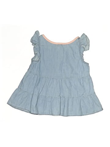 True Craft Sleeveless Blouse (view 2)
