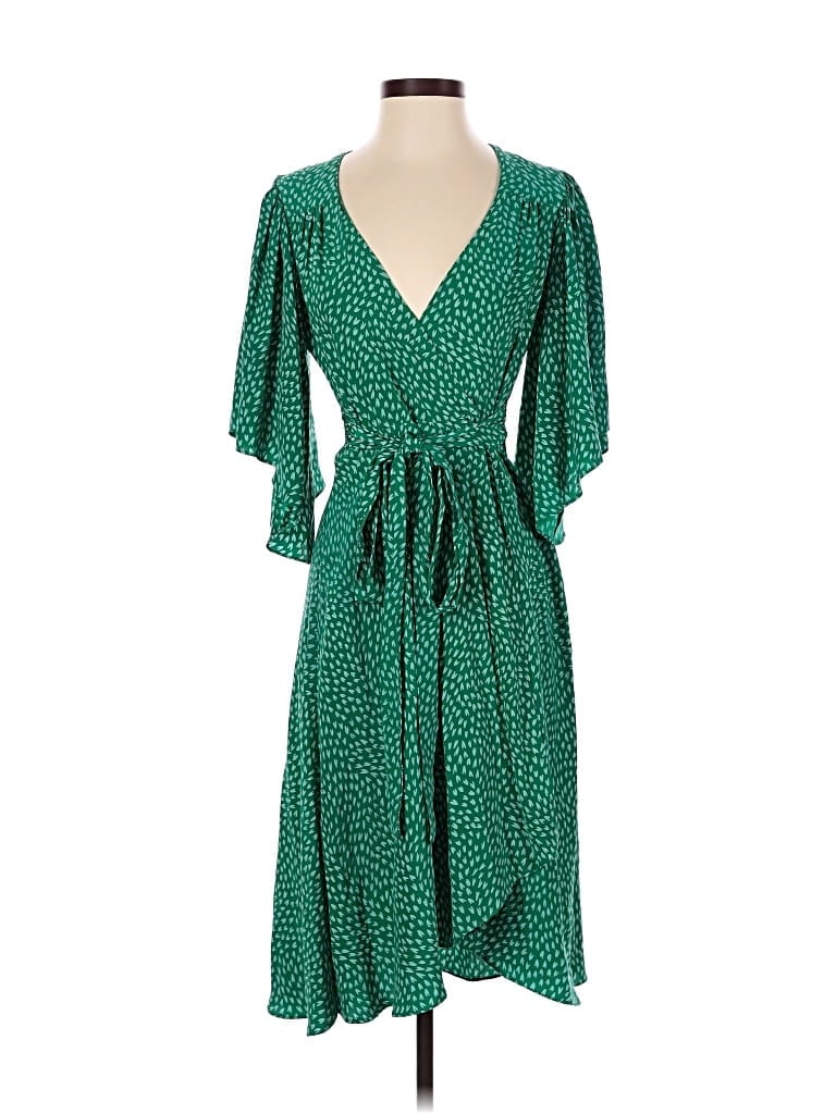 Pre-owned Betsey Johnson Casual Dress In Green