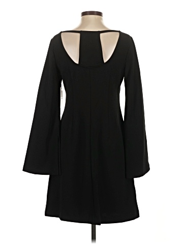 Donna Morgan Casual Dress (view 2)