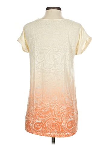 Maurices Short Sleeve T-Shirt (view 2)