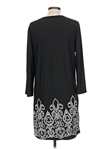 Jordan Taylor Casual Dress (view 2)