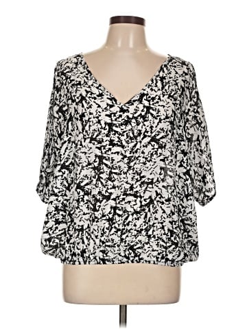 Thalia Sodi 3/4 Sleeve Blouse (view 1)