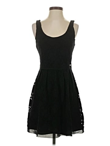 Guess Casual Dress (view 1)