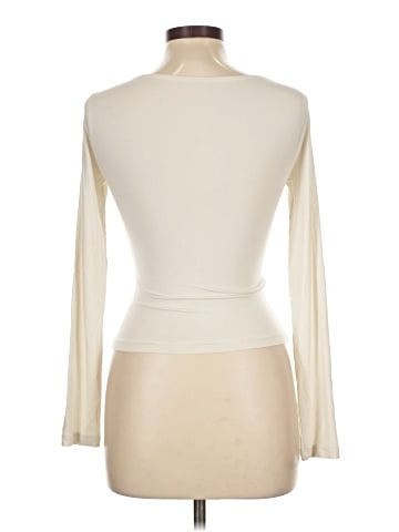 Lululemon Athletica Long Sleeve T-Shirt (view 2)