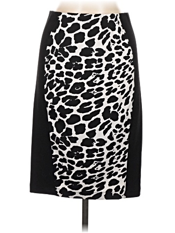Robbi & Nikki Casual Skirt (view 2)
