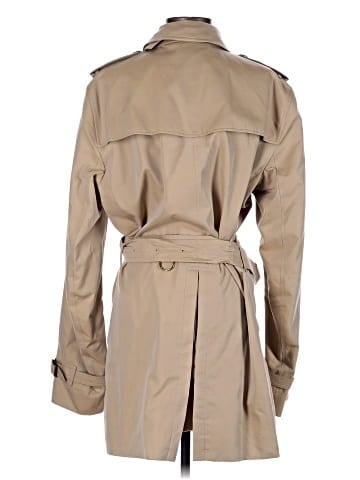 Burberry Trenchcoat (view 2)