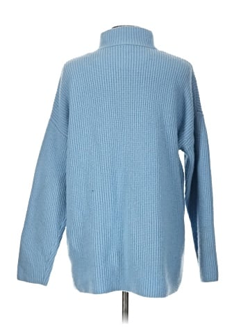 Suboo Turtleneck Sweater (view 2)