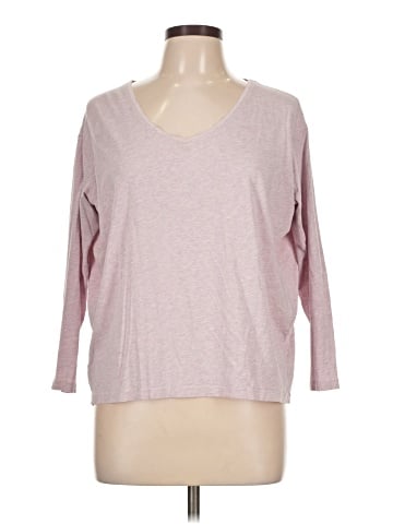 Lululemon Athletica 3/4 Sleeve T-Shirt (view 1)