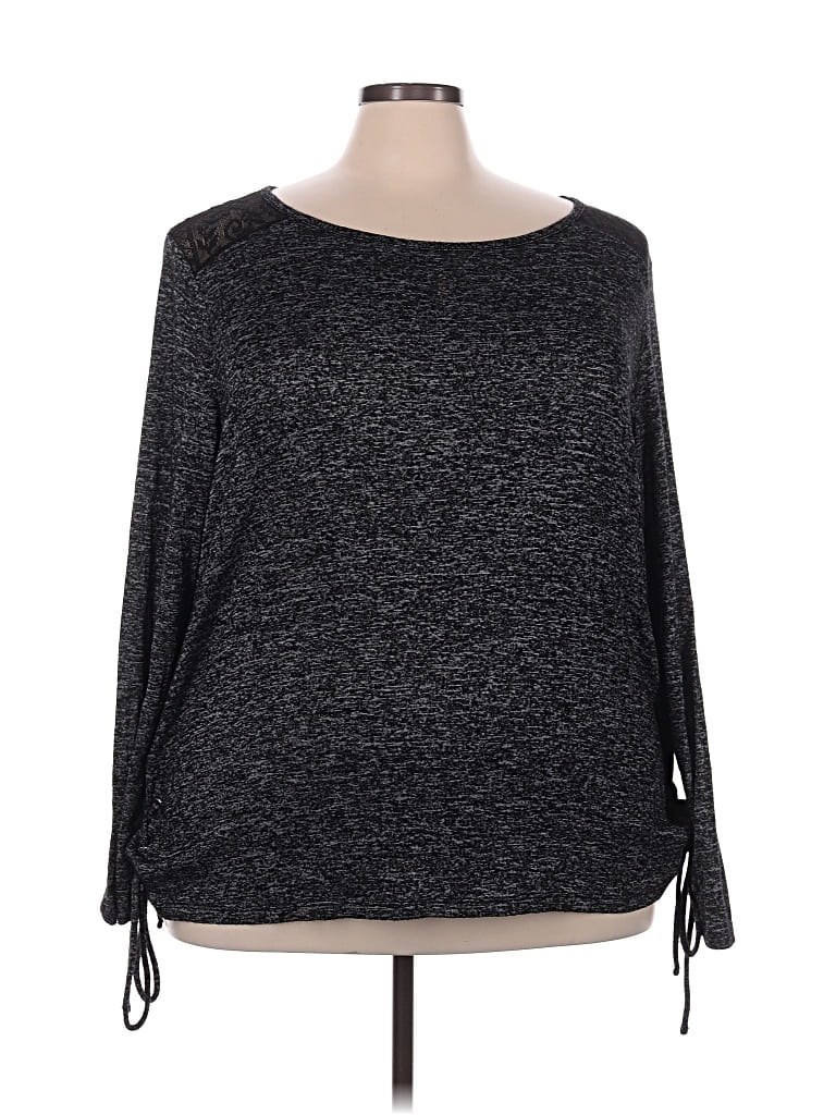 Pre-owned St. John's Bay 3/4 Sleeve T-shirt In Gray