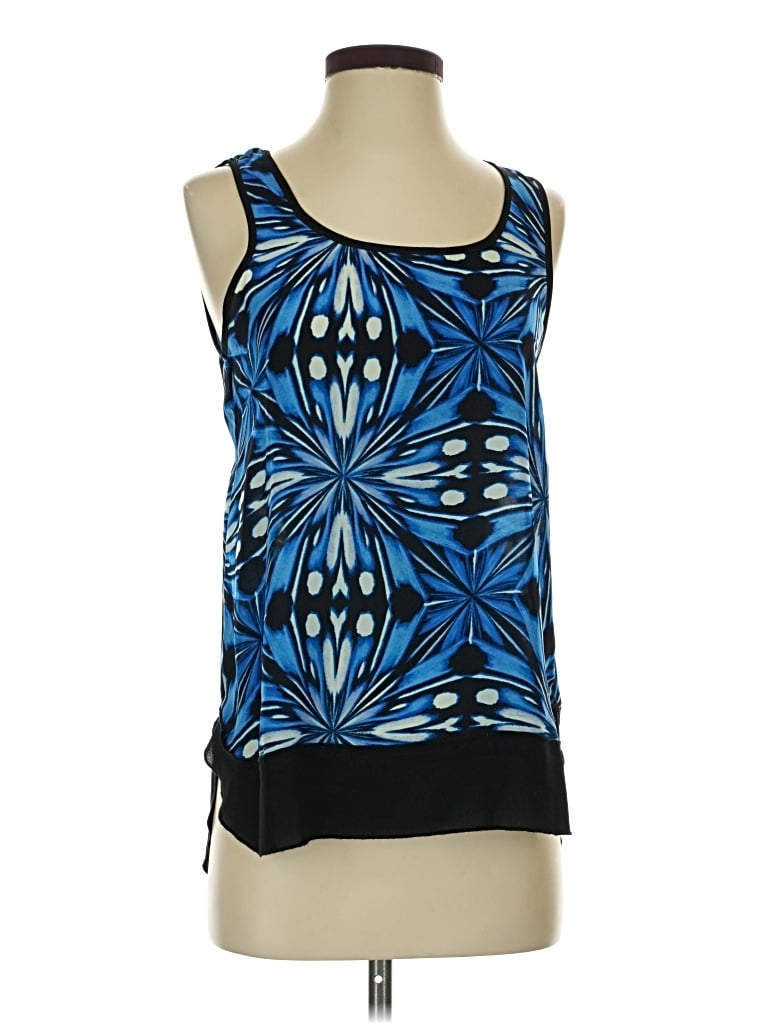 Pre-owned Outback Red Tank Top Blue Square Neckline Tops