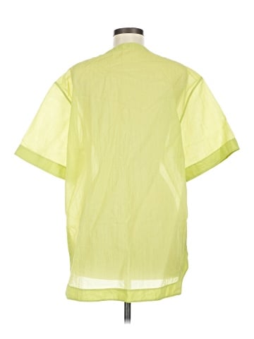 Lululemon Athletica Short Sleeve T-Shirt (view 2)