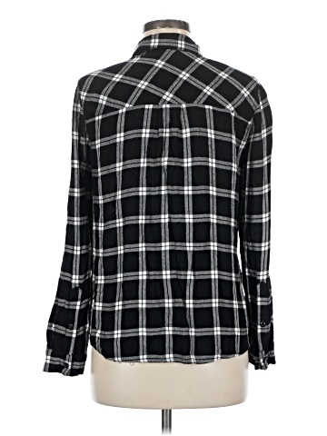 Romeo & Juliet Couture Long Sleeve Blouse (view 2)