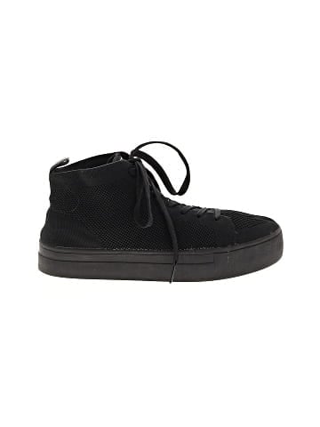 Fabletics Sneakers (view 1)