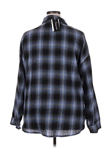 Fantaslook Long Sleeve Button-Down Shirt (view 2)