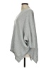 CAbi Gray Poncho Size M - photo 5