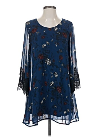 Astr Casual Dress (view 1)