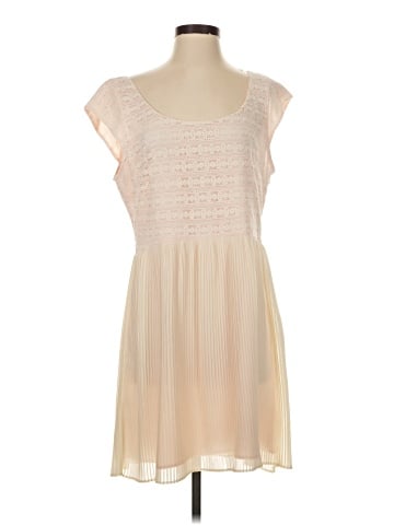 American Eagle Outfitters Casual Dress (view 1)