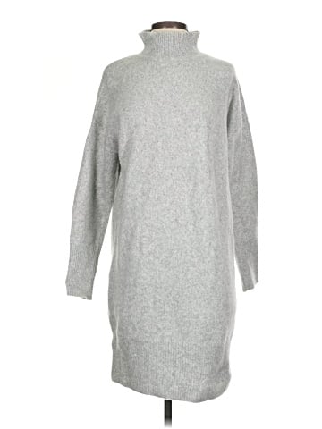 LOGO Turtleneck Sweater (view 1)