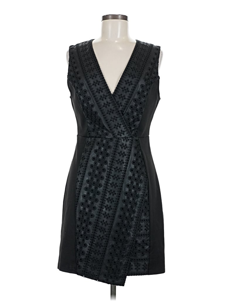 Pre-owned Bcbgmaxazria Cocktail Dress In Black