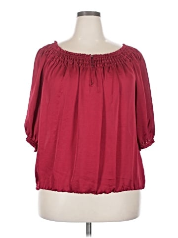 Violet & Claire 3/4 Sleeve Blouse (view 1)