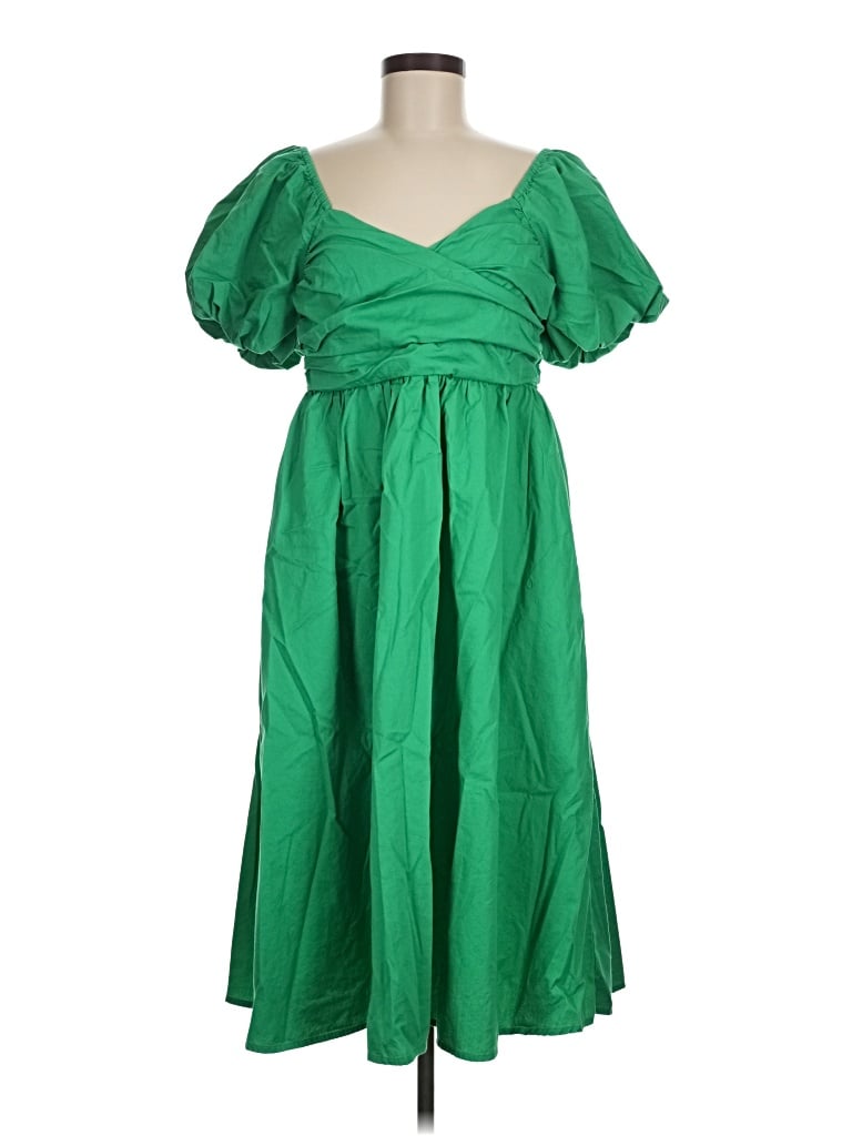 Pre-owned Crown & Ivy Casual Dress In Green
